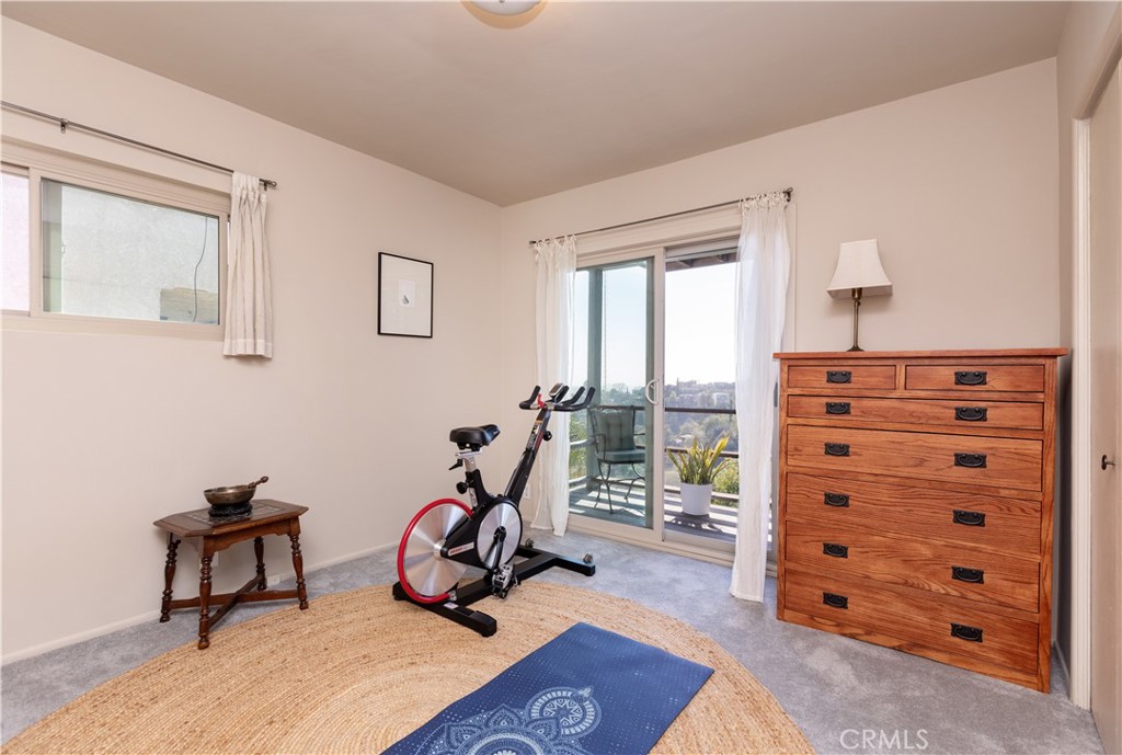 733 Crane Boulevard Los Angeles, CA 90065 - Photo 27 of 30 a view of a room with gym equipment