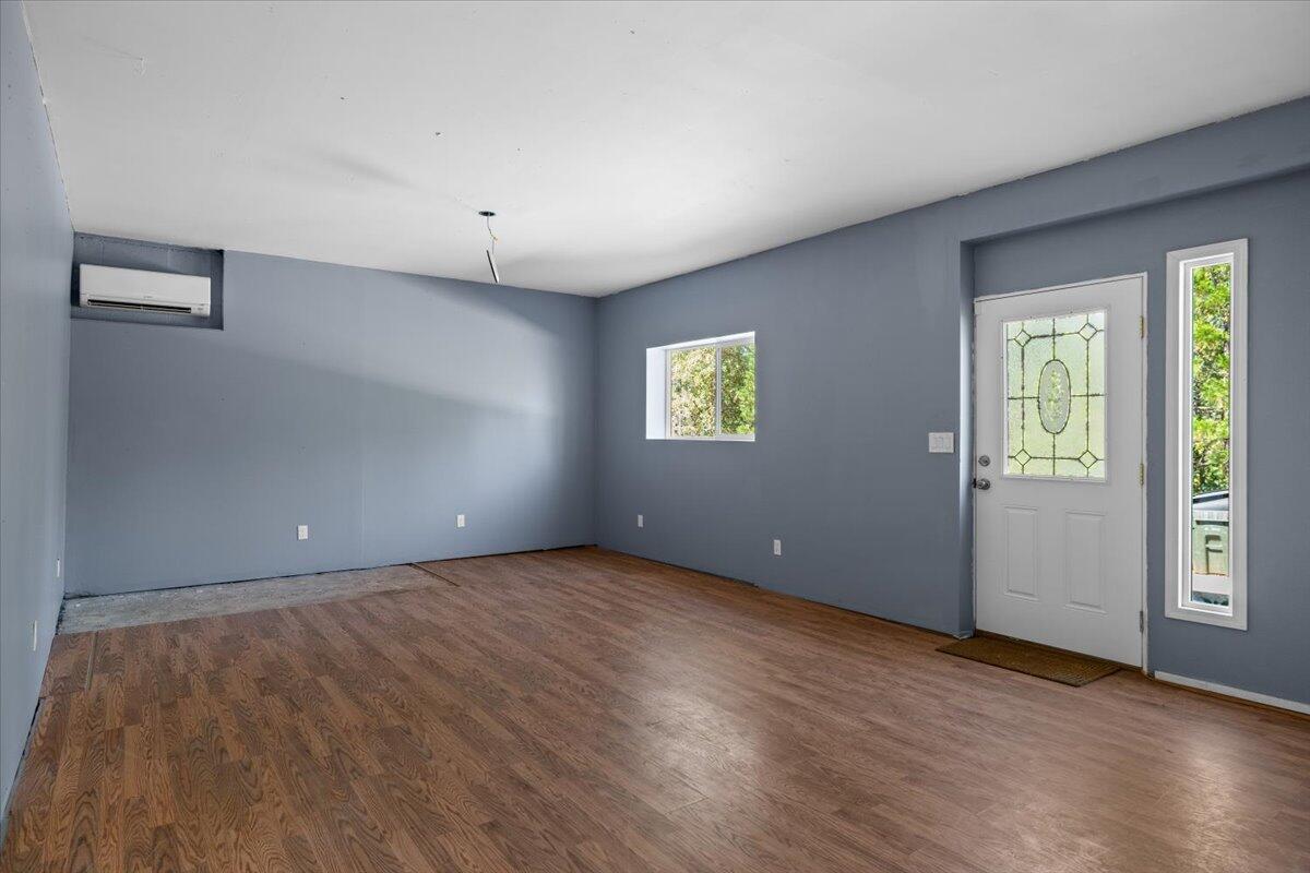 2016 Sykes Creek Road Rogue River, OR 97537 - Photo 31 of 47 Daylight Basement