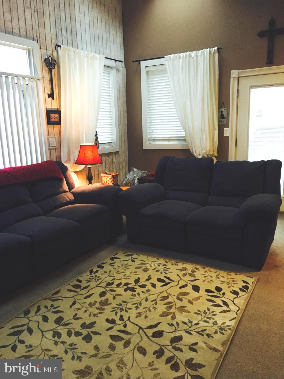 1210 Ridgeshire Road Baltimore, MD 21222 - Photo 15 of 16 Interior (General)