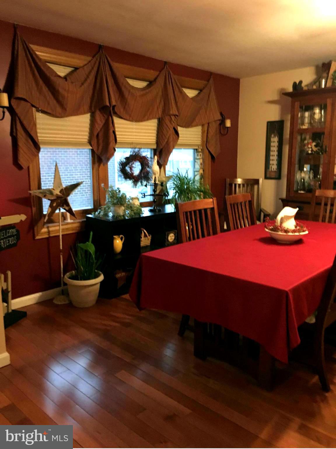 1210 Ridgeshire Road Baltimore, MD 21222 - Photo 7 of 16 Dining Room