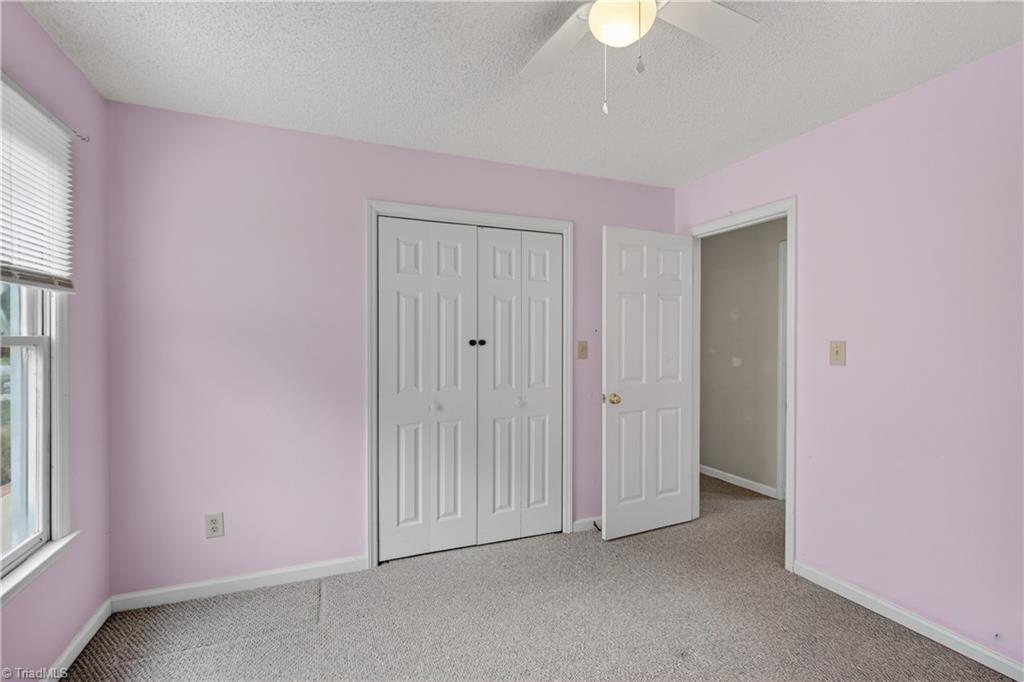 3701 Mulberry Lane High Point, NC 27265 - Photo 17 of 28