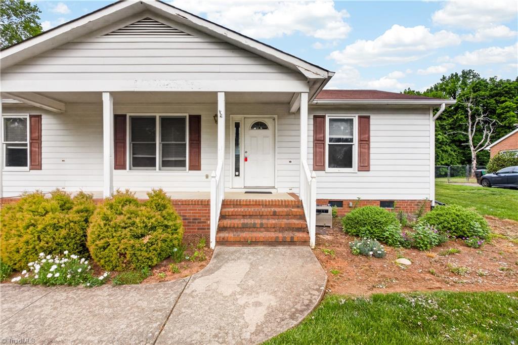 3701 Mulberry Lane High Point, NC 27265 - Photo 21 of 28