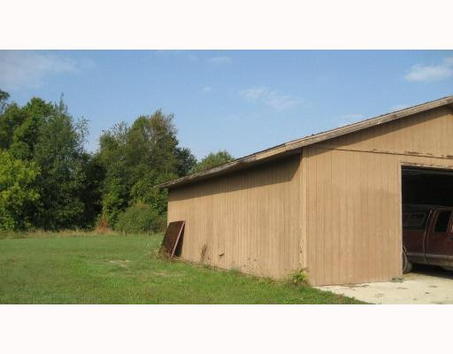 5263 Crooked Lake Road Howell, MI 48843 - Photo 3 of 8 Photo 3