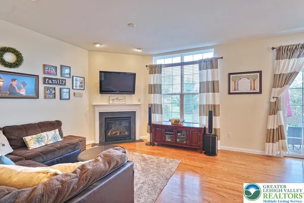 $2,500 | 271 Blue Sage Drive, Allentown, PA 18104