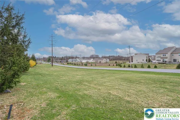 $2,500 | 271 Blue Sage Drive, Allentown, PA 18104
