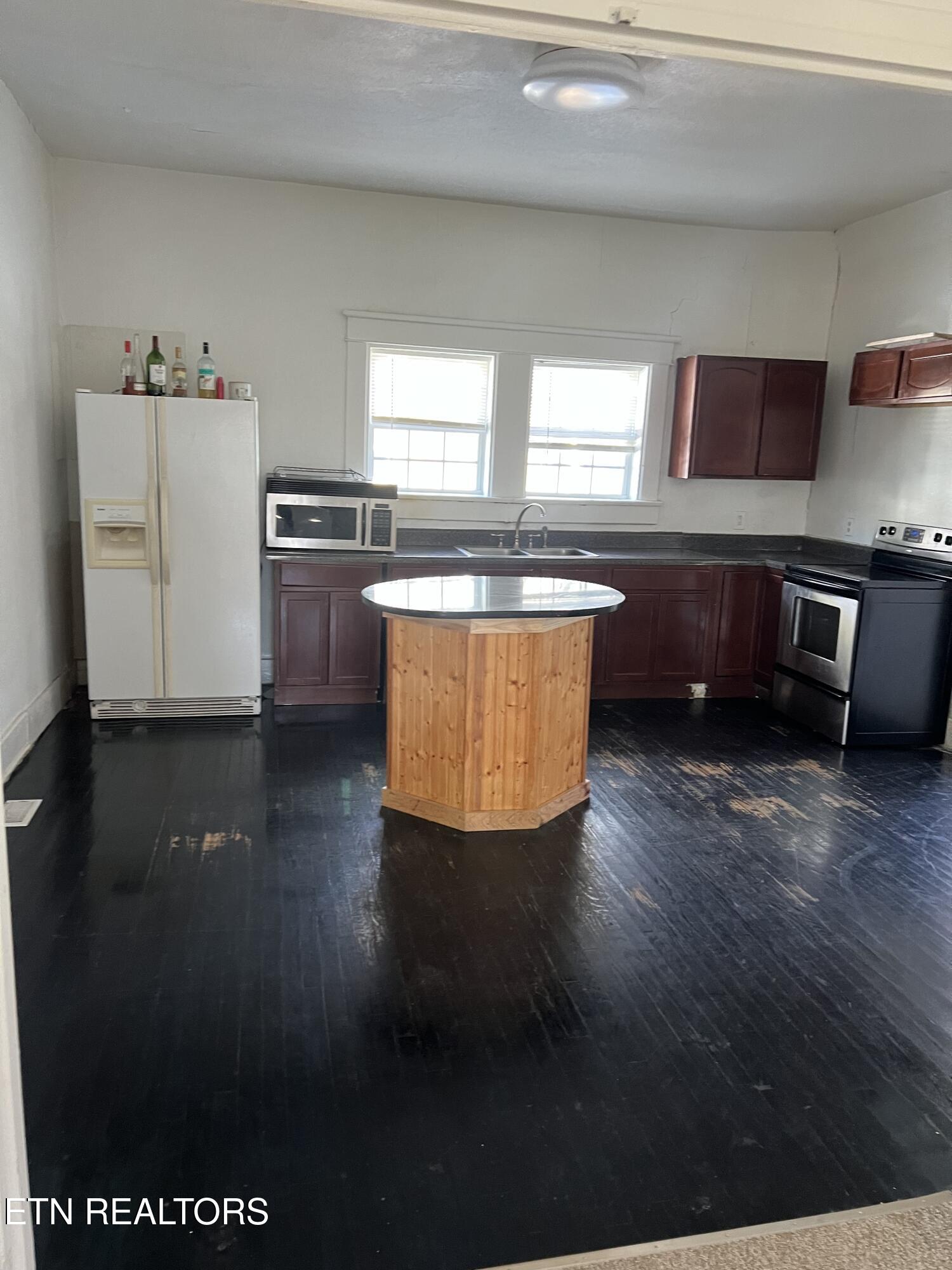 224 Hidell Road Knoxville, TN 37914 - Photo 6 of 9 2-6