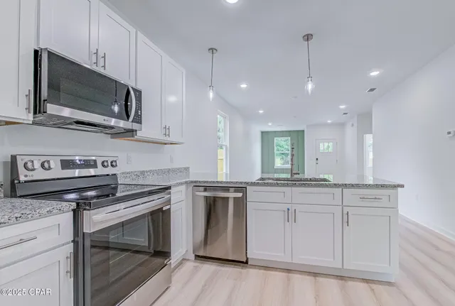 $240,000 | 825 East 12th Street, Panama City, FL 32401