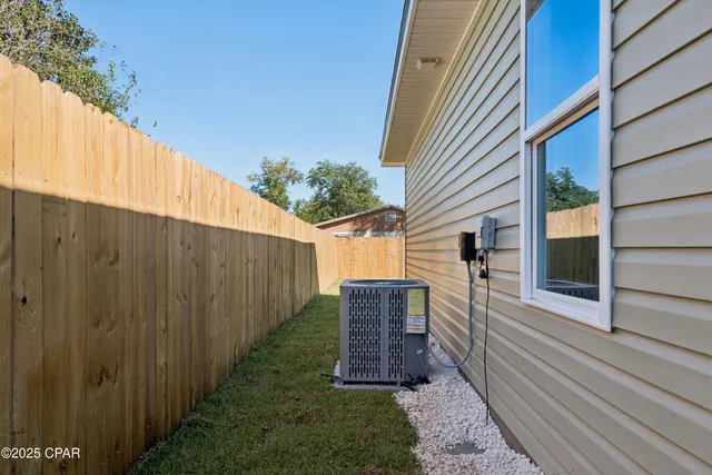 $240,000 | 825 East 12th Street, Panama City, FL 32401