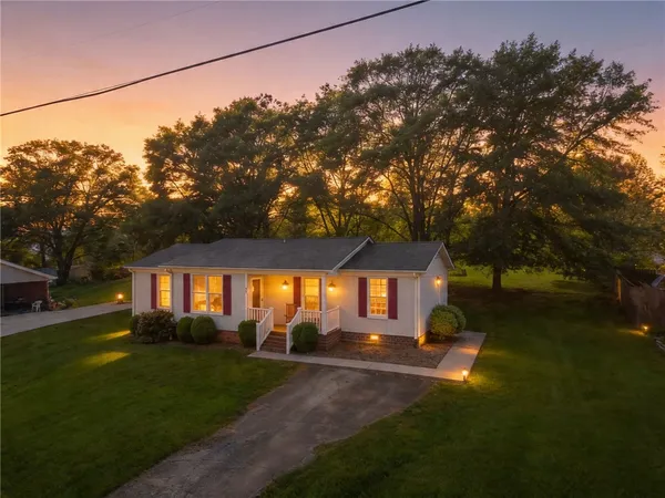 $230,000 | 205 Cone Drive, Liberty, SC 29657