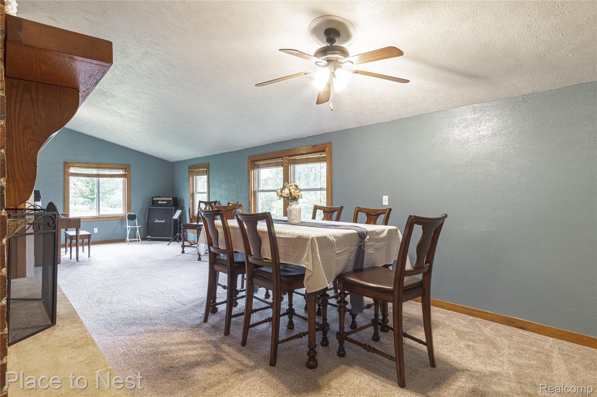 14623 South Wacousta Road Grand Ledge, MI 48837 - Photo 19 of 51 Interiors (17 of 36).jpg