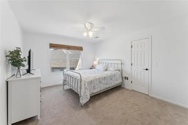 $475,000 | 21081 224th Street, Spring Hill, KS 66083