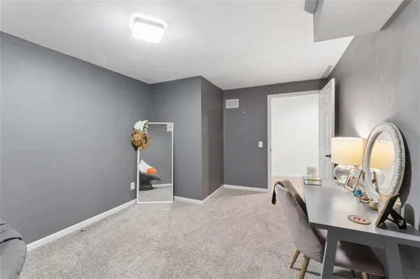 $475,000 | 21081 224th Street, Spring Hill, KS 66083