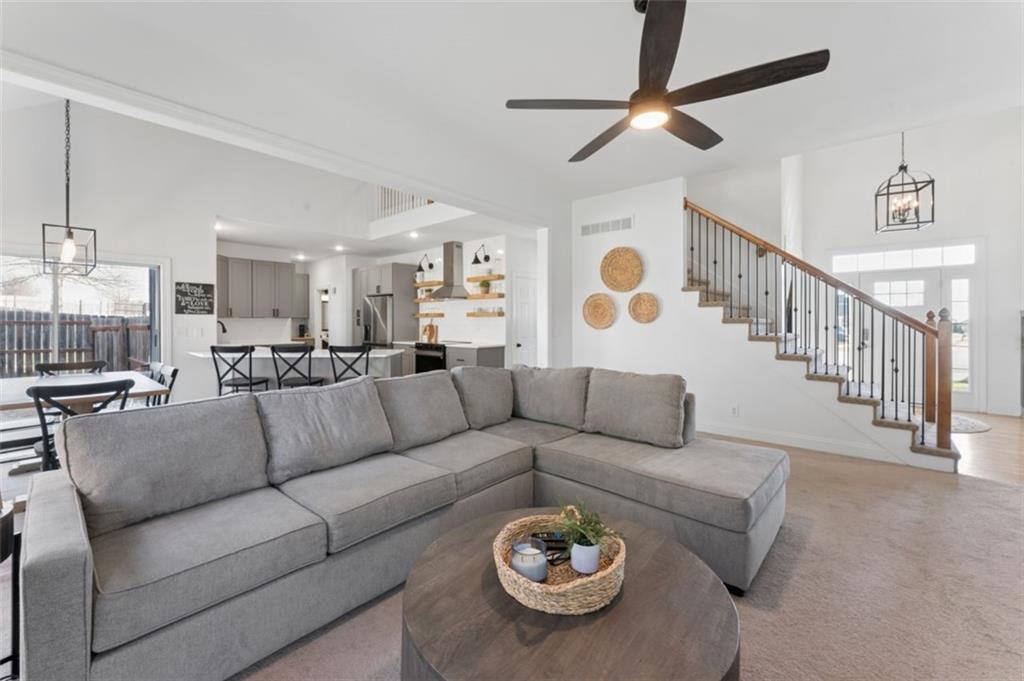 21081 224th Street Spring Hill, KS 66083 - Photo 9 of 65