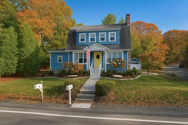 $785,000 | 177 Oak Street, Wakefield, MA 01880
