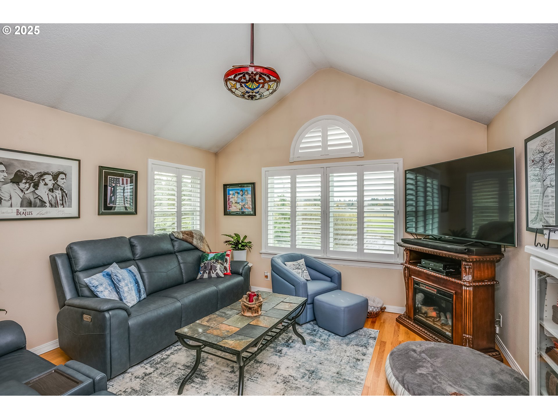 35364 Searls Road Astoria, OR 97103 - Photo 15 of 36 Dining Room