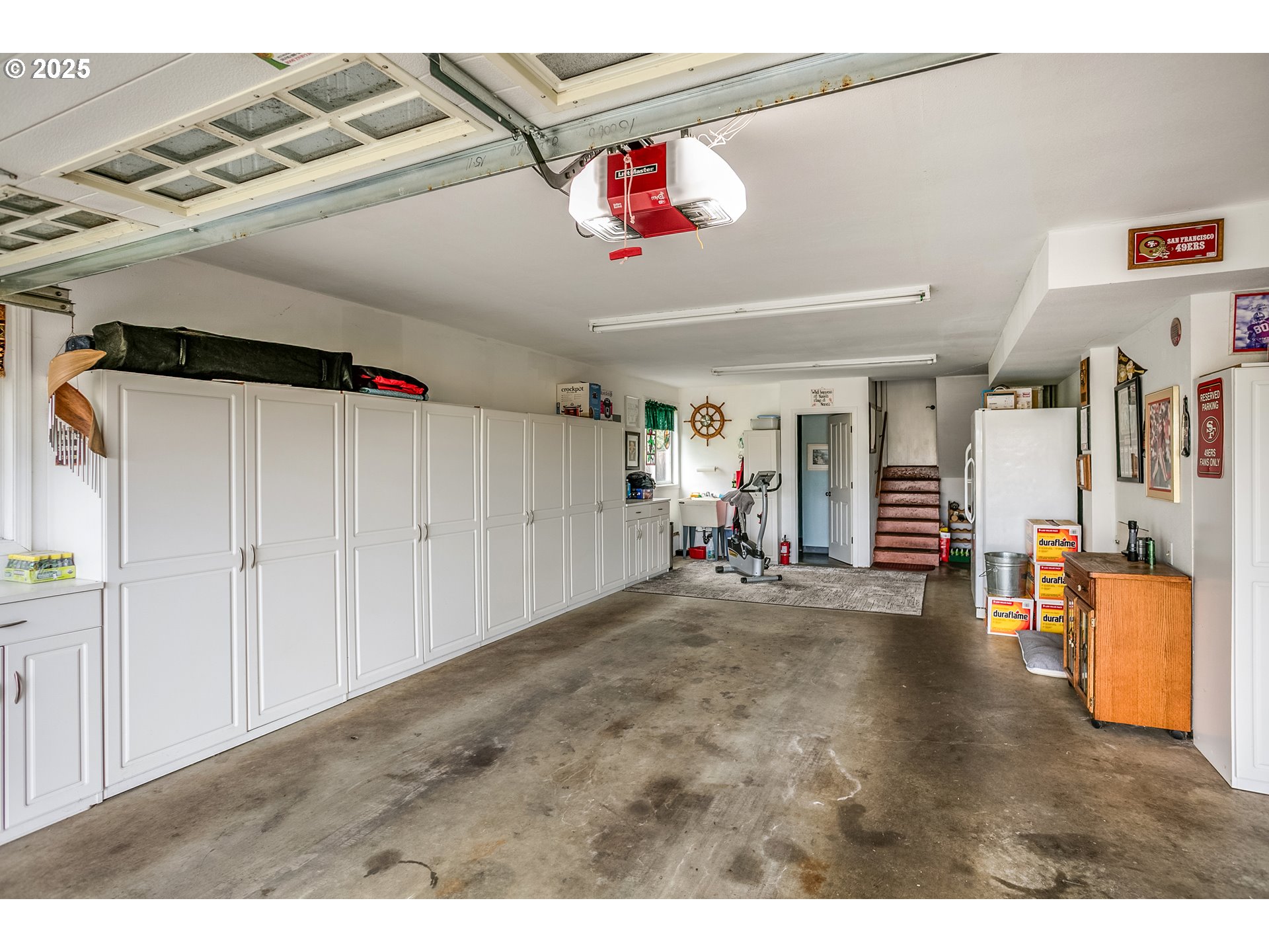 35364 Searls Road Astoria, OR 97103 - Photo 28 of 36 Garage