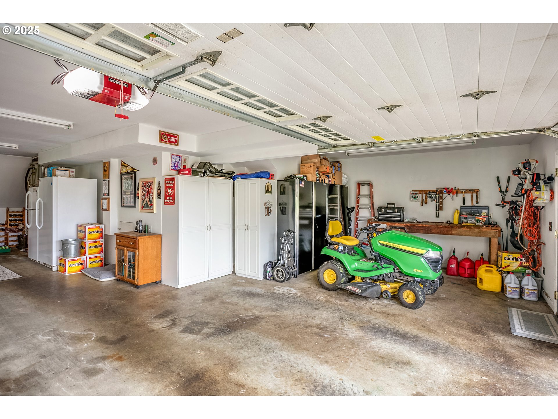 35364 Searls Road Astoria, OR 97103 - Photo 30 of 36 Garage