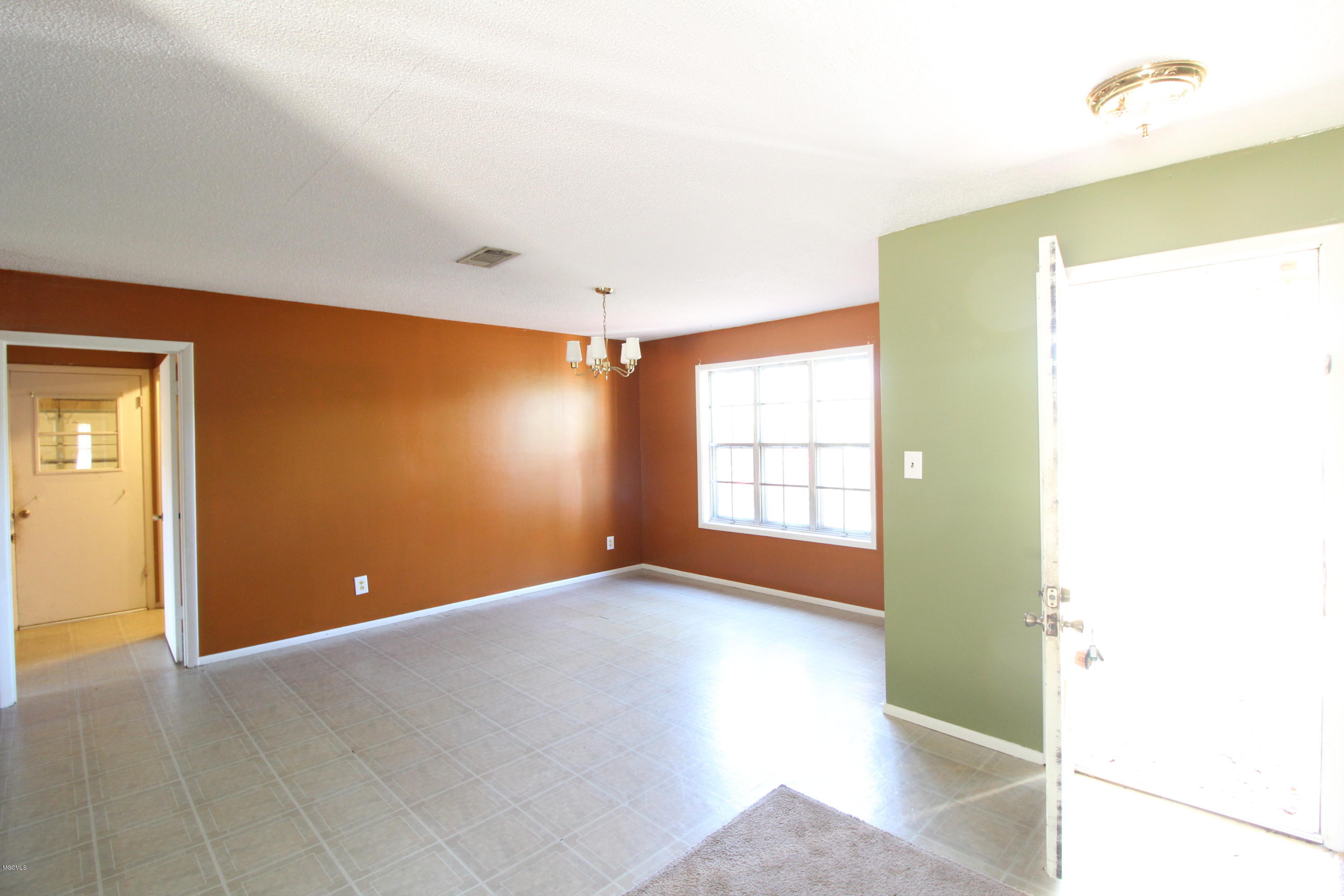 14808 Wolf Ridge Road Moss Point, MS 39562 - Photo 17 of 21 IMG_2313