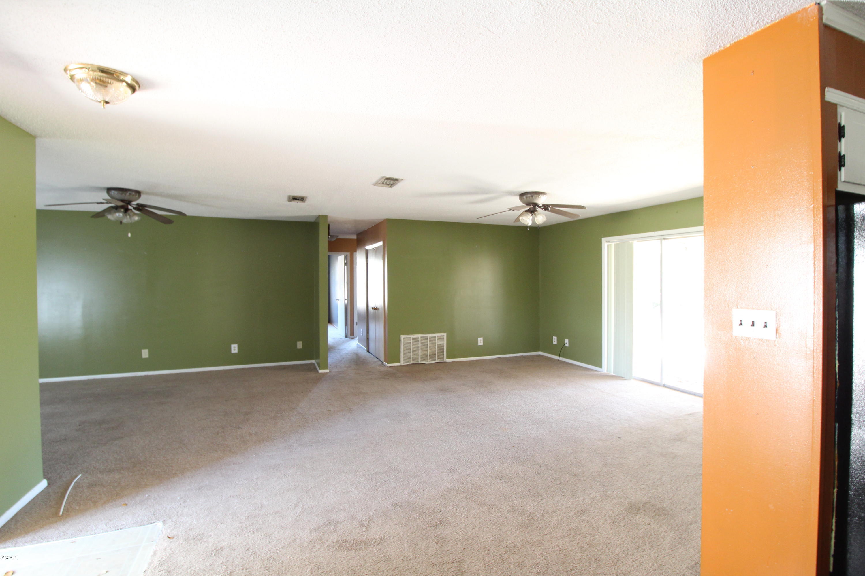 14808 Wolf Ridge Road Moss Point, MS 39562 - Photo 3 of 21 IMG_2287