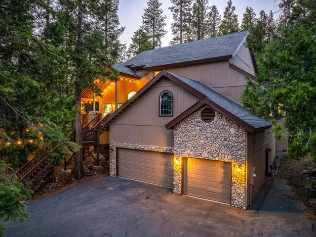 a house view with a outdoor space