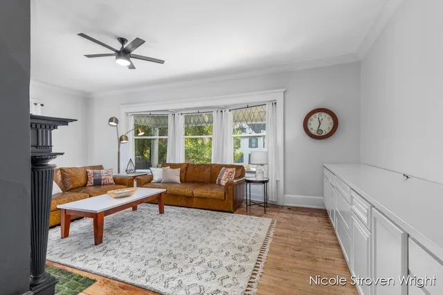 $897,500 | 400 Fulton Street East, Grand Rapids, MI 49503