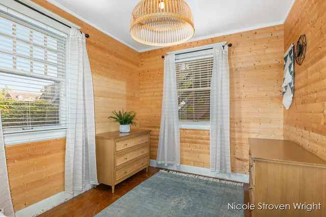 $897,500 | 400 Fulton Street East, Grand Rapids, MI 49503