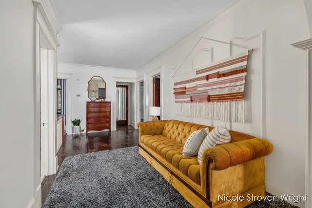 $897,500 | 400 Fulton Street East, Grand Rapids, MI 49503