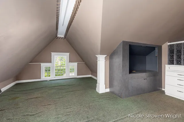 $897,500 | 400 Fulton Street East, Grand Rapids, MI 49503