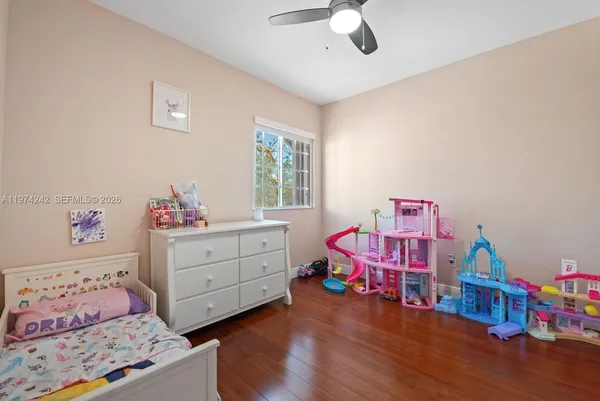 $3,300 | 930 Southwest 147th Court, Miami, FL 33194