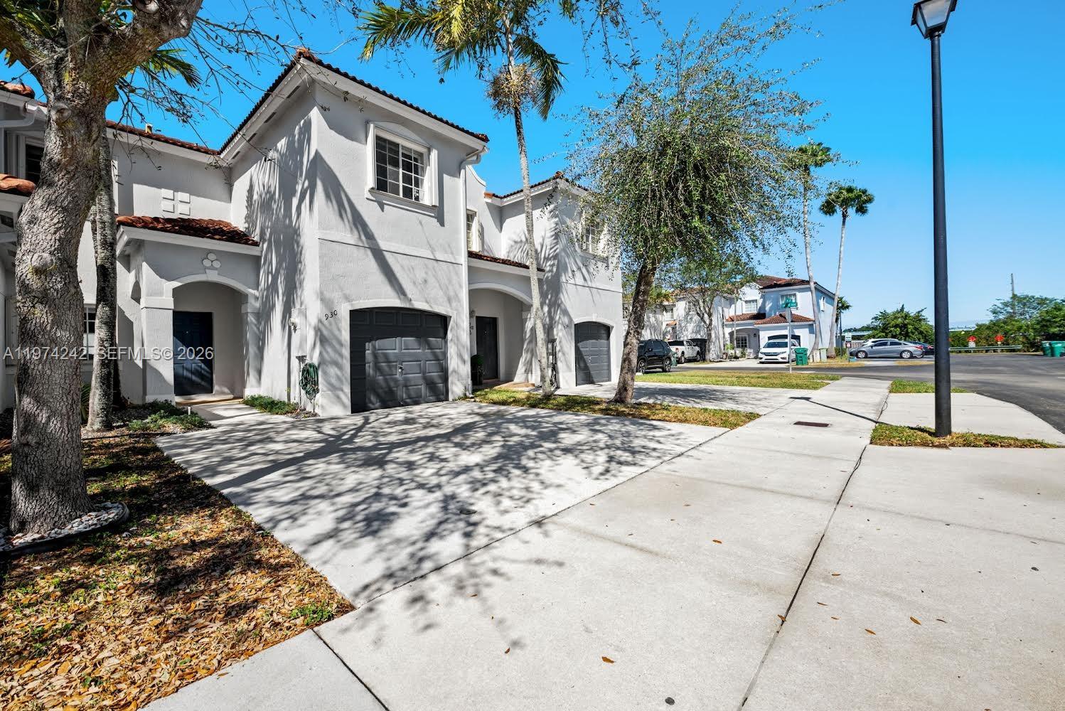 930 Southwest 147th Court Miami, FL 33194 - Photo 2 of 25