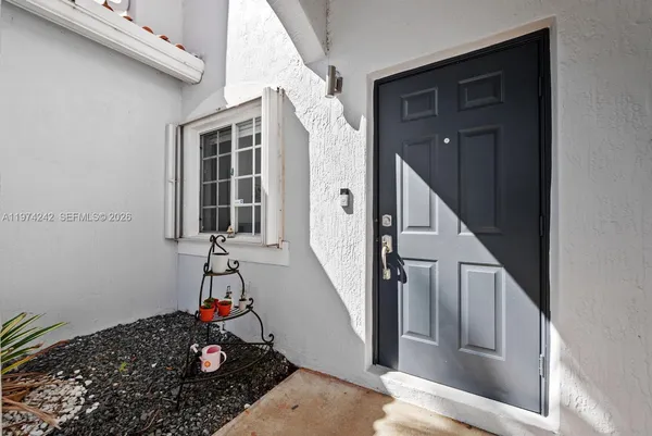 $3,300 | 930 Southwest 147th Court, Miami, FL 33194