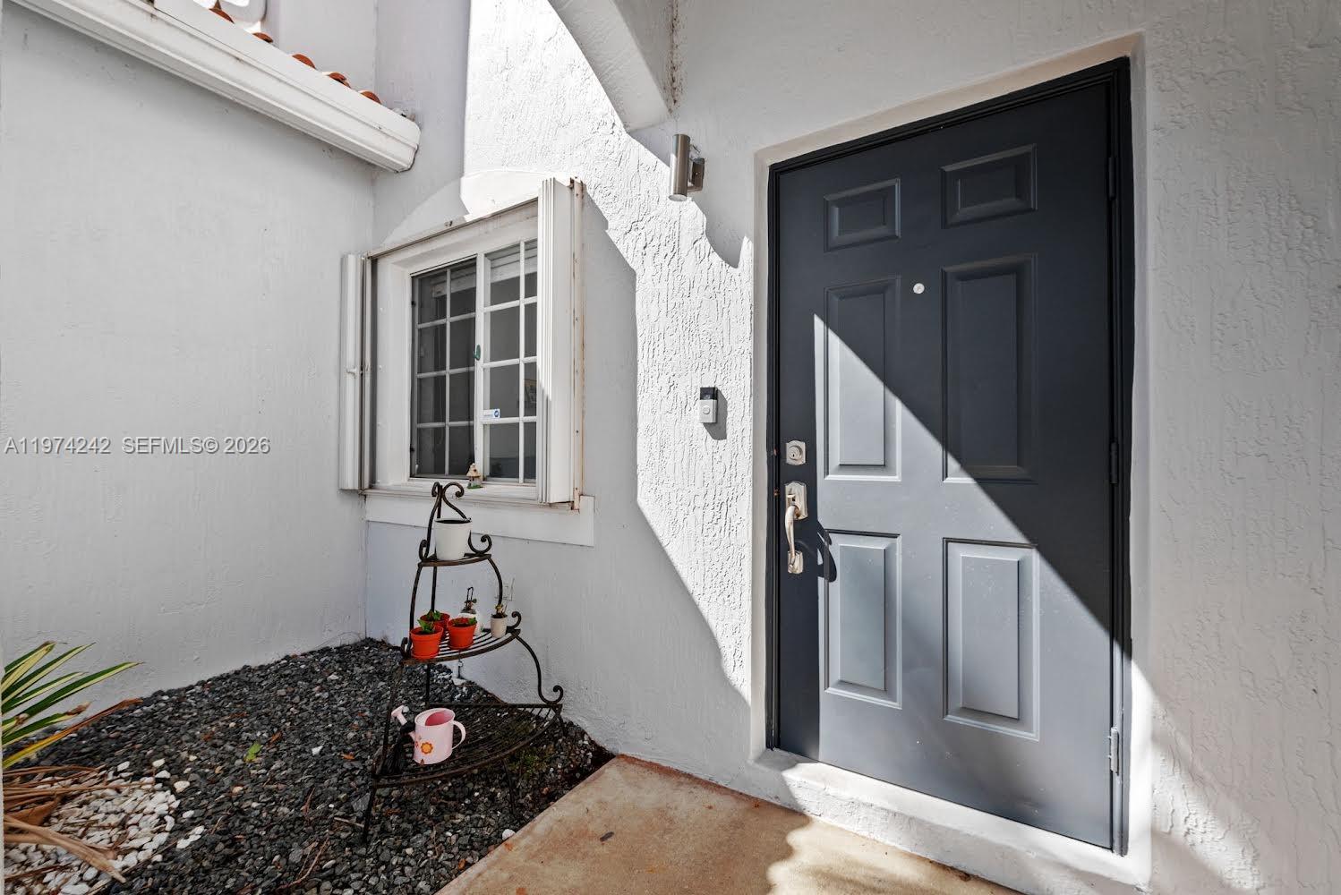 930 Southwest 147th Court Miami, FL 33194 - Photo 3 of 25