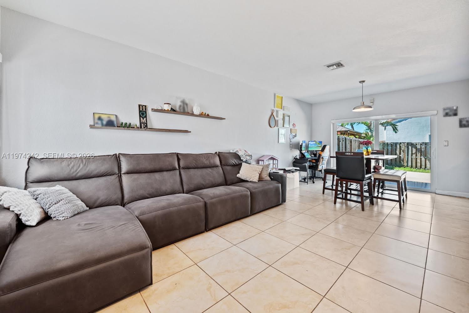 930 Southwest 147th Court Miami, FL 33194 - Photo 6 of 25