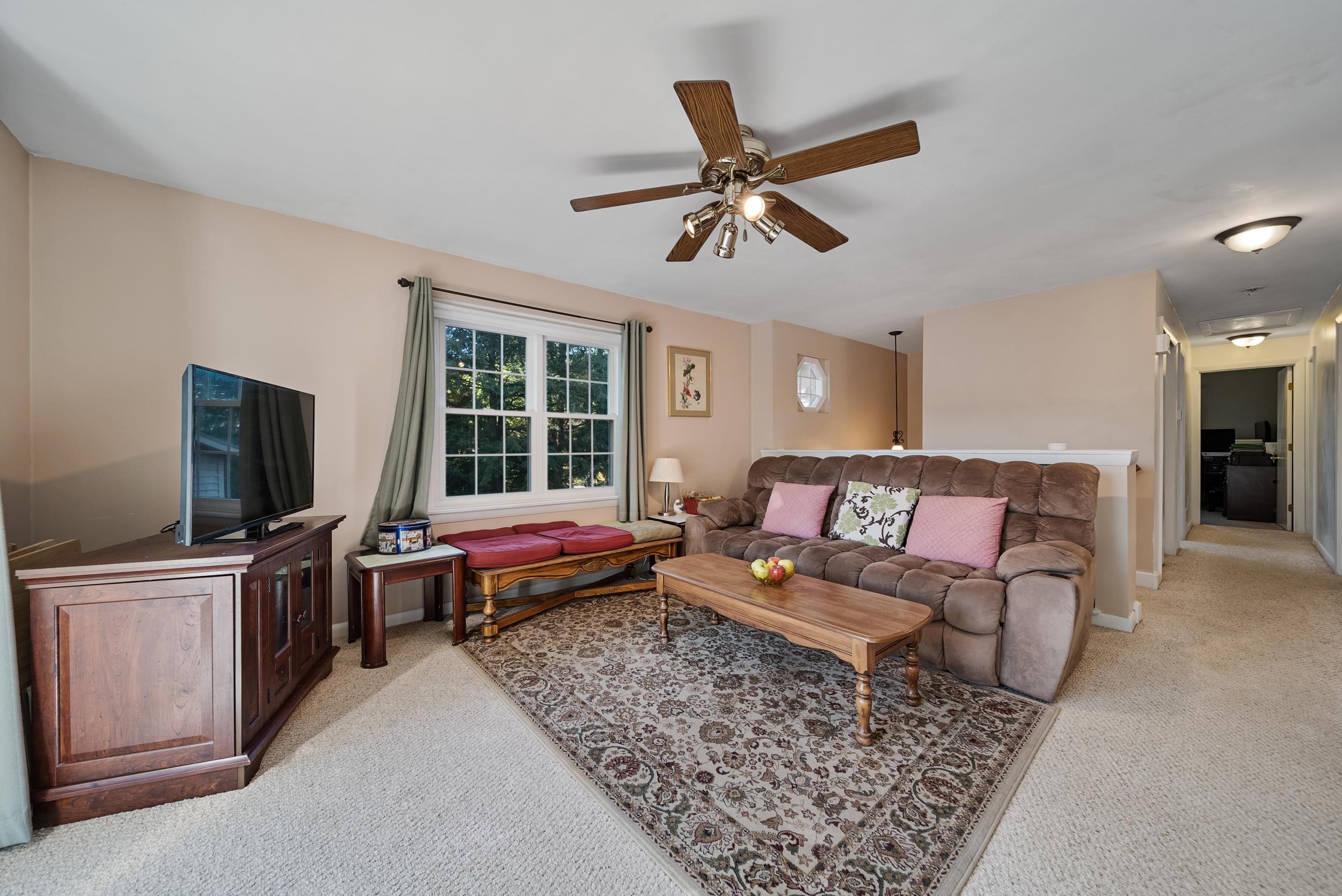 8 Cardinal Road Concord, NH 03301 - Photo 13 of 44