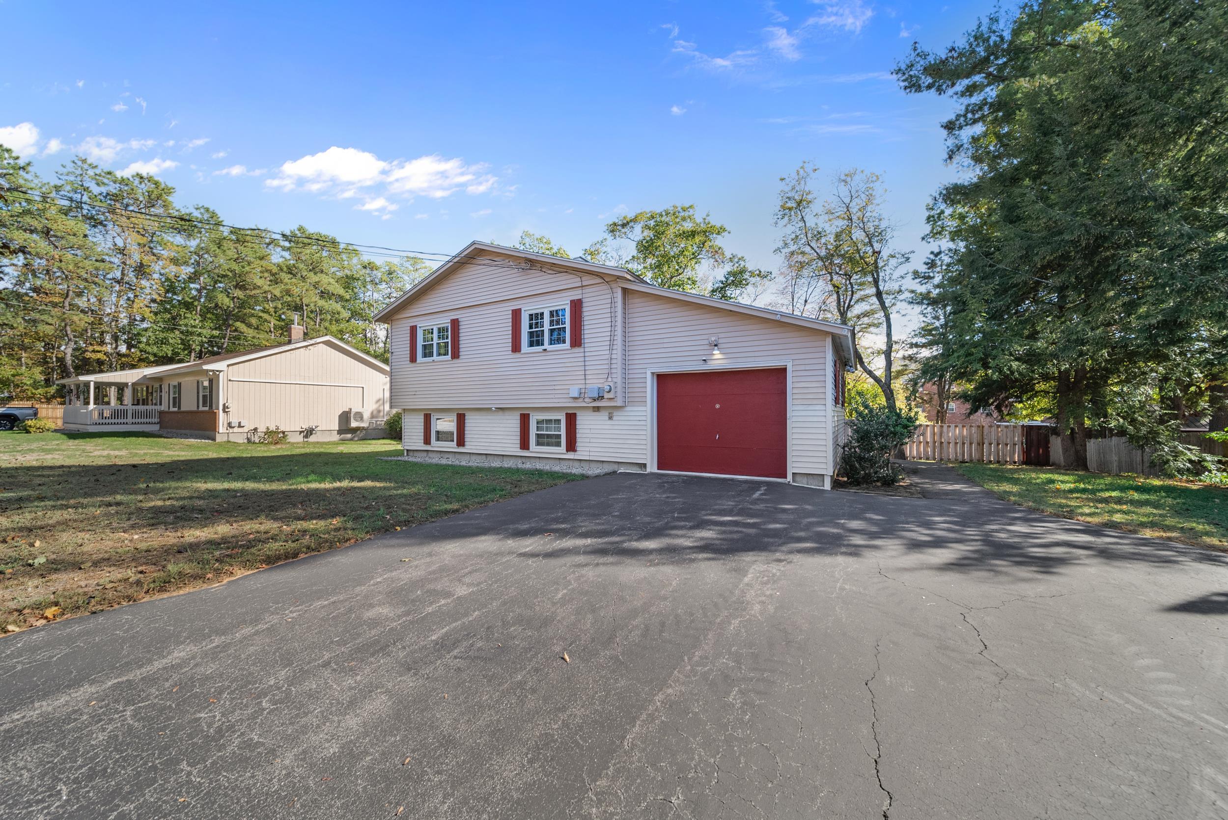 8 Cardinal Road Concord, NH 03301 - Photo 3 of 44