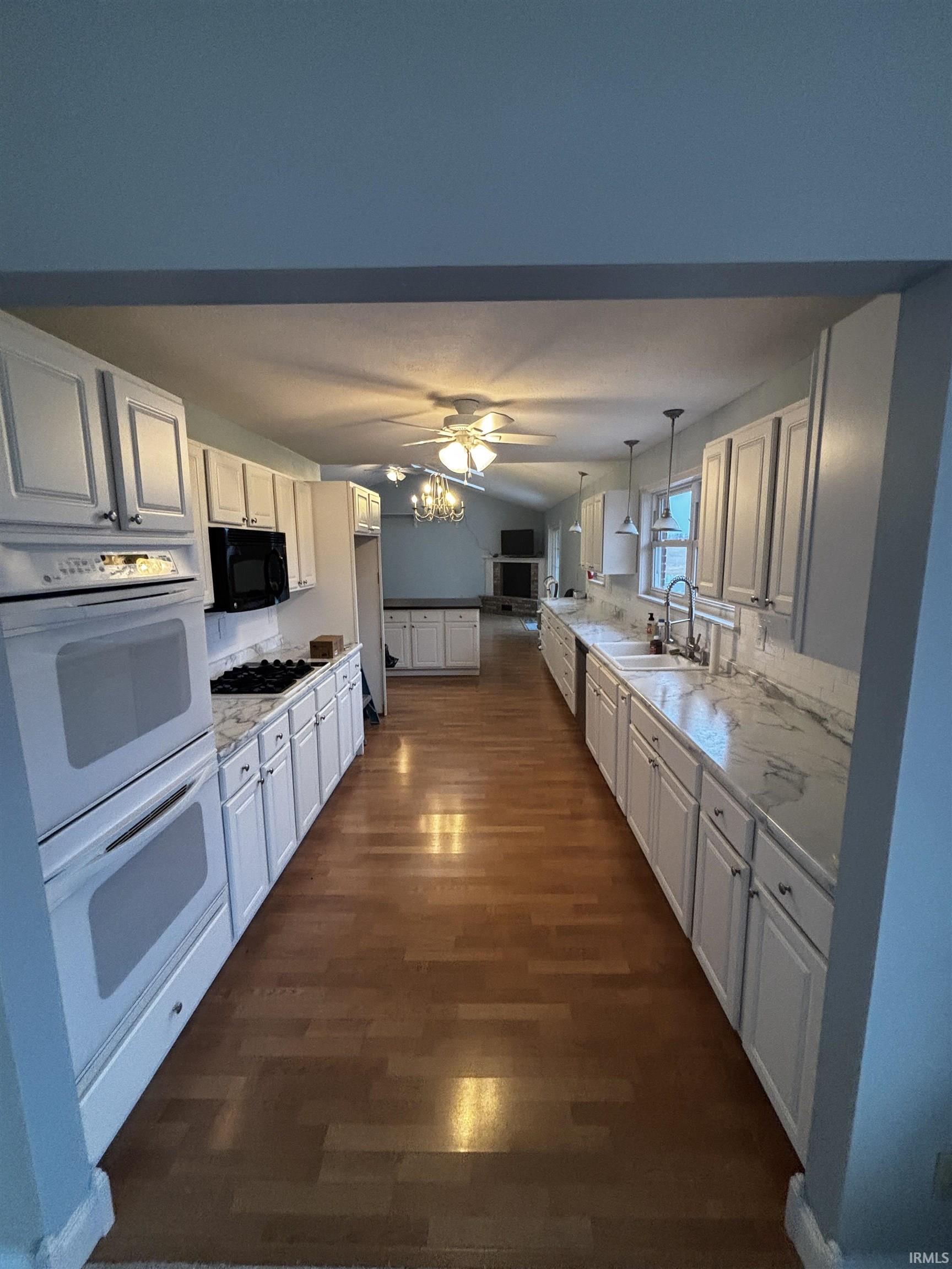 6658 West Mulberry Jefferson Road Frankfort, IN 46041 - Photo 4 of 32