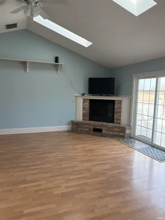 $470,000 | 6658 West Mulberry Jefferson Road, Frankfort, IN 46041