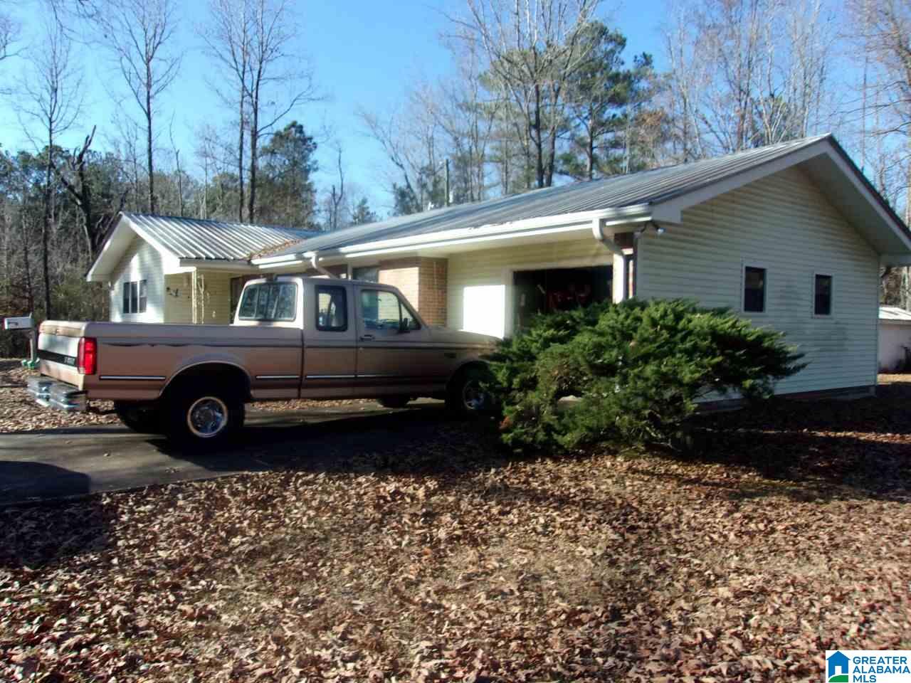 6036 Peterson Road Dora, AL 35062 - Photo 2 of 7