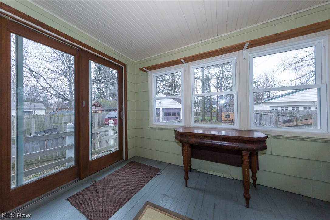 1346 Avondale Road Cleveland, OH 44121 - Photo 12 of 24