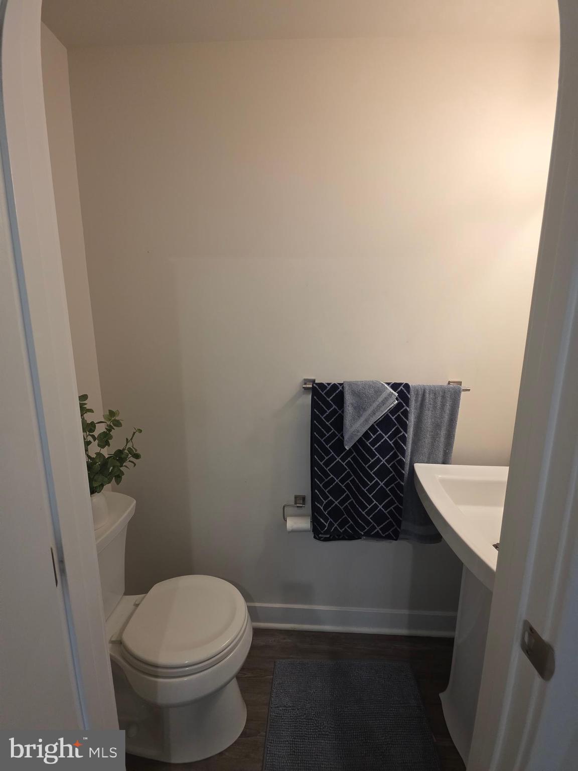 14510 Hunts Farm Road Brandywine, MD 20613 - Photo 30 of 74 a bathroom with a toilet and a shower