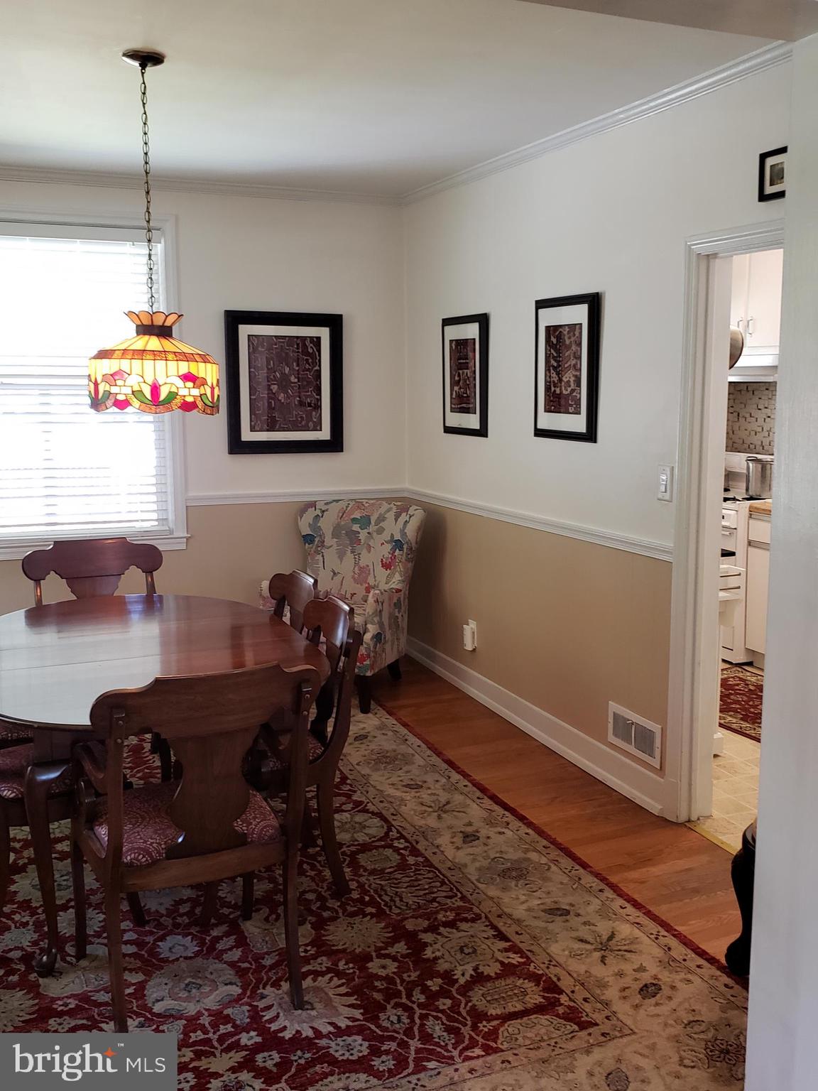 209 Cherrydell Road Baltimore, MD 21228 - Photo 14 of 54 Dining Room