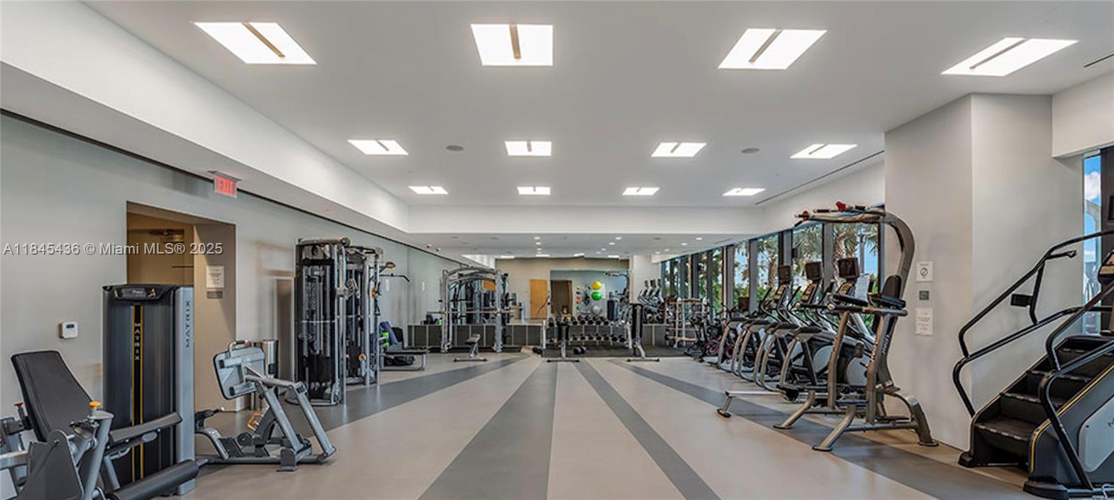 88 Southwest 7th Street, Unit 2603 Miami, FL 33130 - Photo 26 of 32