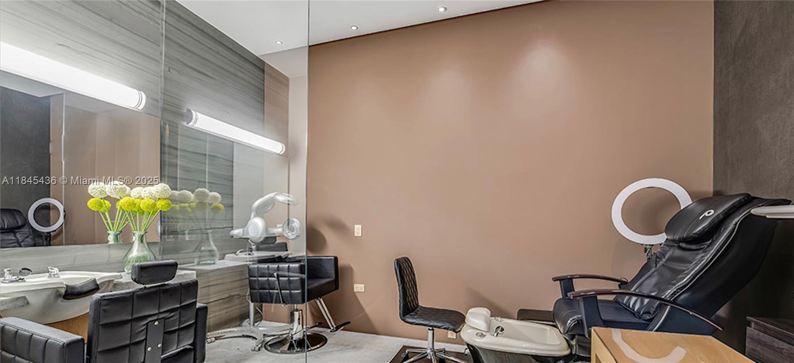 88 Southwest 7th Street, Unit 2603 Miami, FL 33130 - Photo 30 of 32