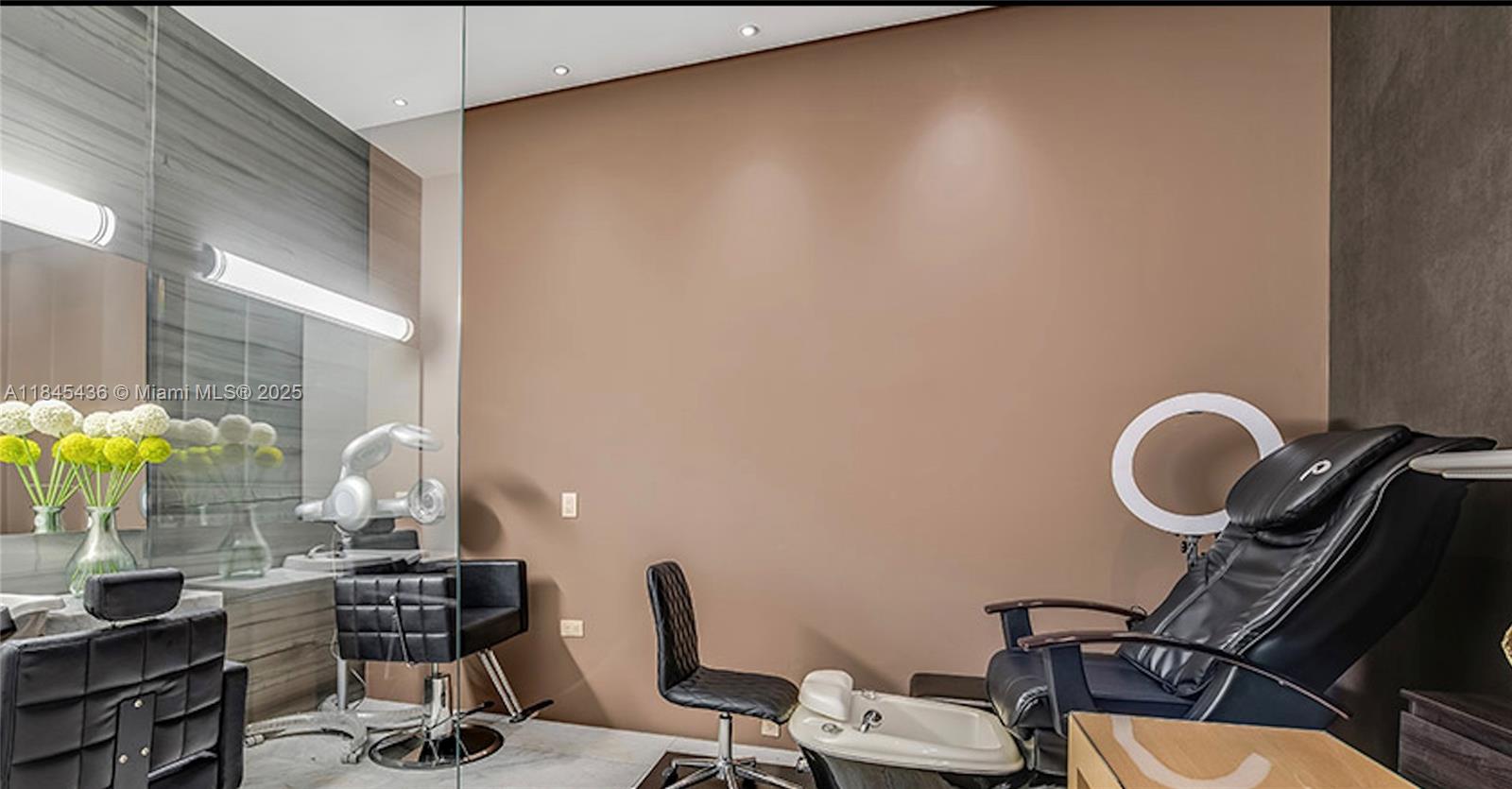 88 Southwest 7th Street, Unit 2603 Miami, FL 33130 - Photo 31 of 32