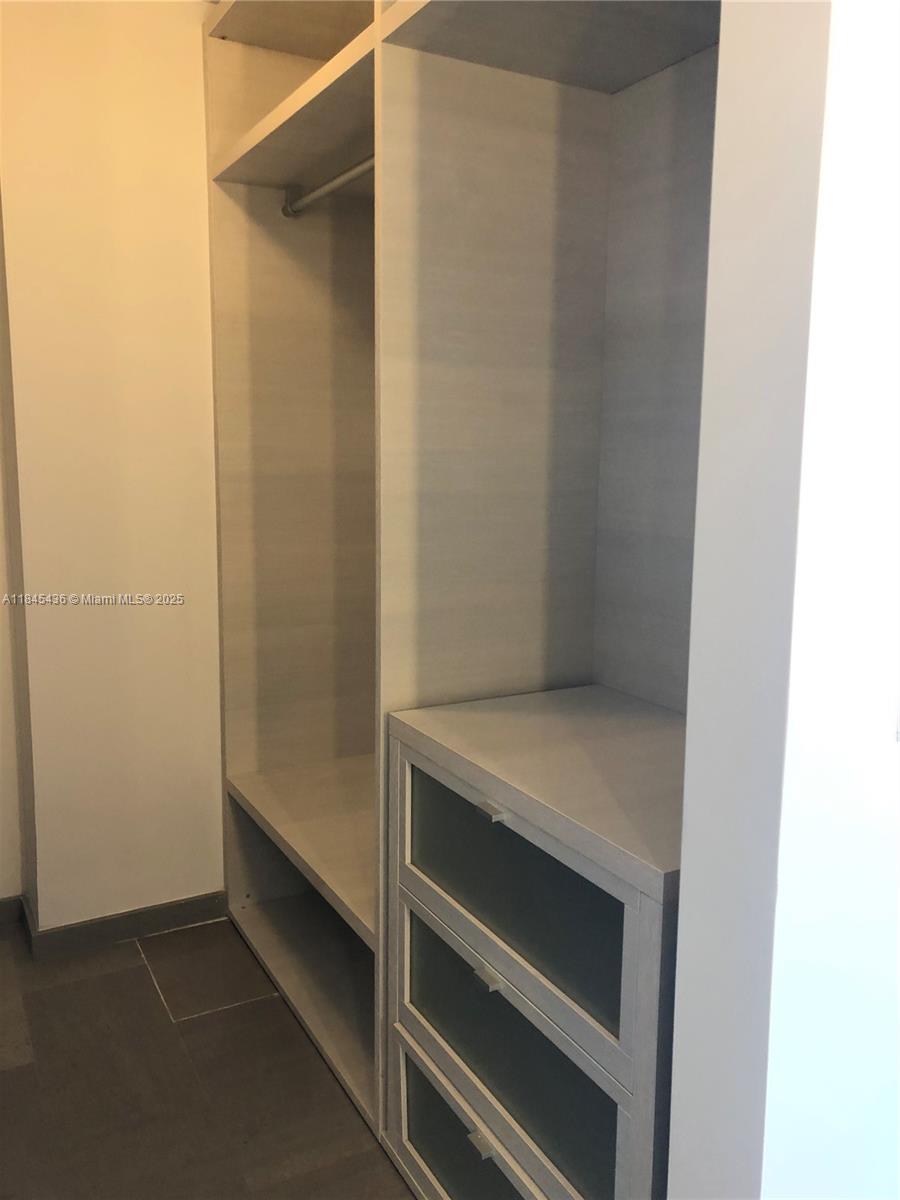 88 Southwest 7th Street, Unit 2603 Miami, FL 33130 - Photo 10 of 32