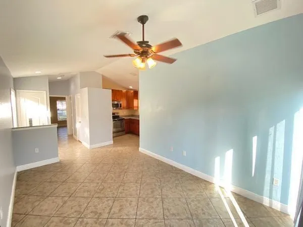 $1,850 | 4828 Cambridge Street, Lake Worth, FL 33463