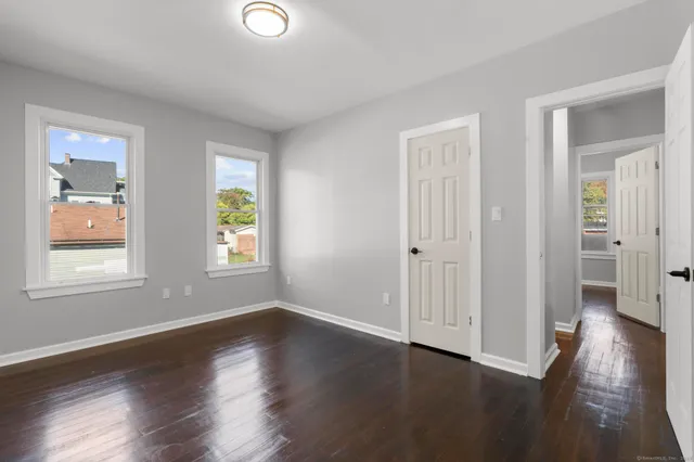 $2,500 | 230 Cooke Street, Unit 2, Waterbury, CT 06710