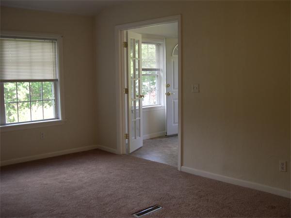 52 A King Road Charlton, MA 01507 - Photo 7 of 25 Gallery Image 7