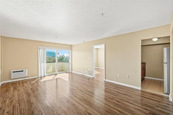 $2,399 | 406 South Cedar Avenue, Unit 408, Tampa, FL 33606