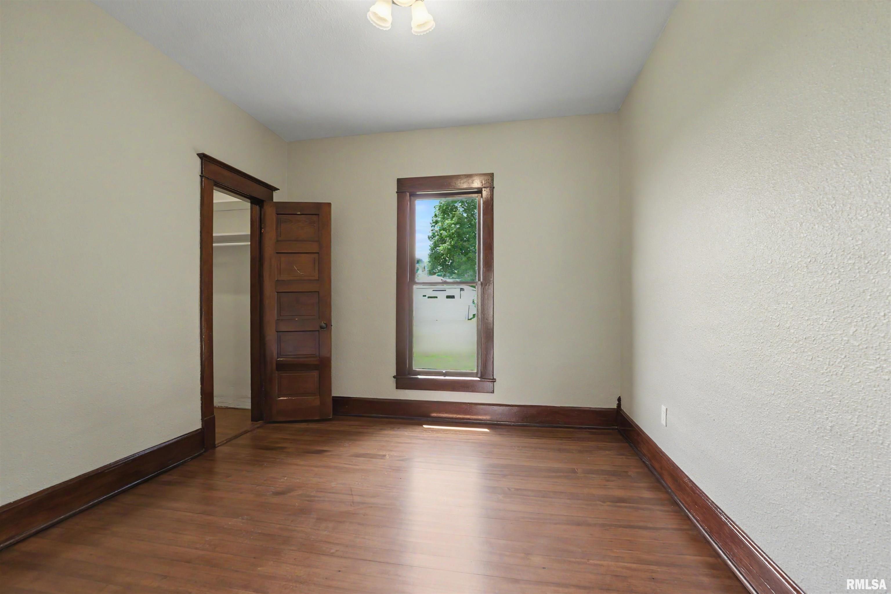 301 South Main Street Armington, IL 61721 - Photo 15 of 25